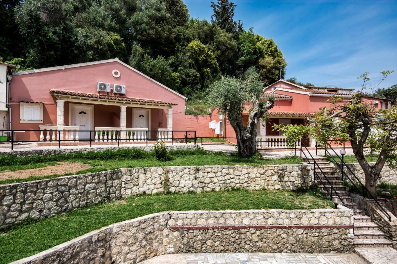 Daire Fouxia And Perama (Corfu)
